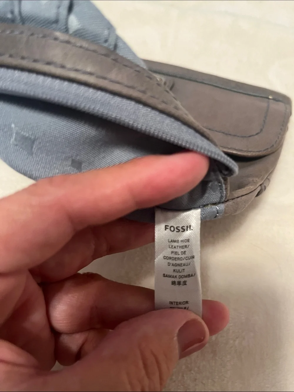 Fossil Distressed Gray/Taupe Leather Zip Wallet for Women